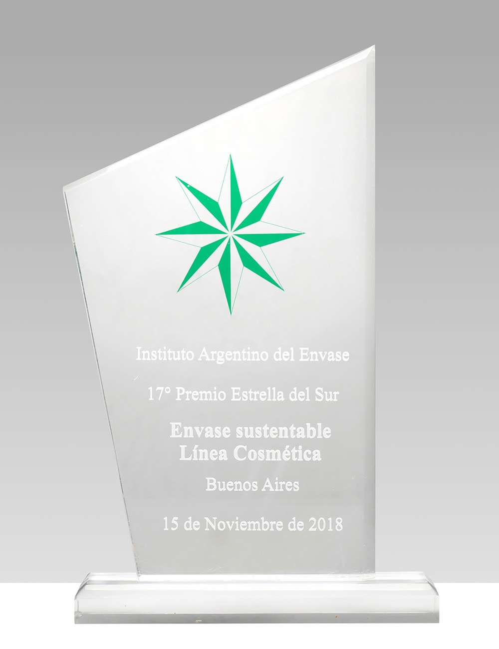 17º Premio Estrella del Sur - Envase sustentable Línea Cosmética.